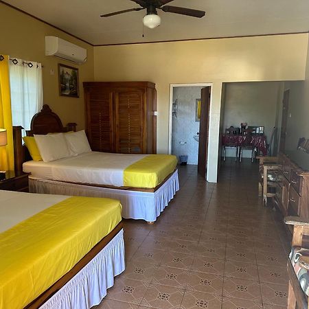 Brytan Villa Treasure Beach Buitenkant foto