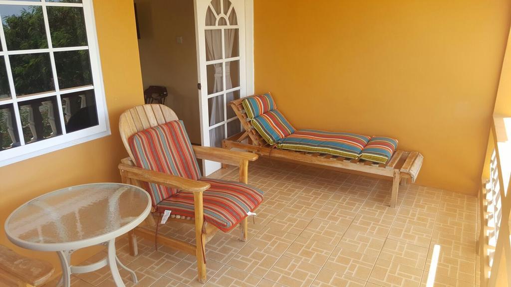 Brytan Villa Treasure Beach Buitenkant foto